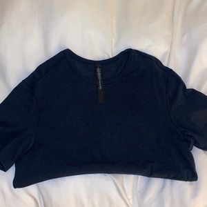 Lululemon 5 year tshirt - large, blue